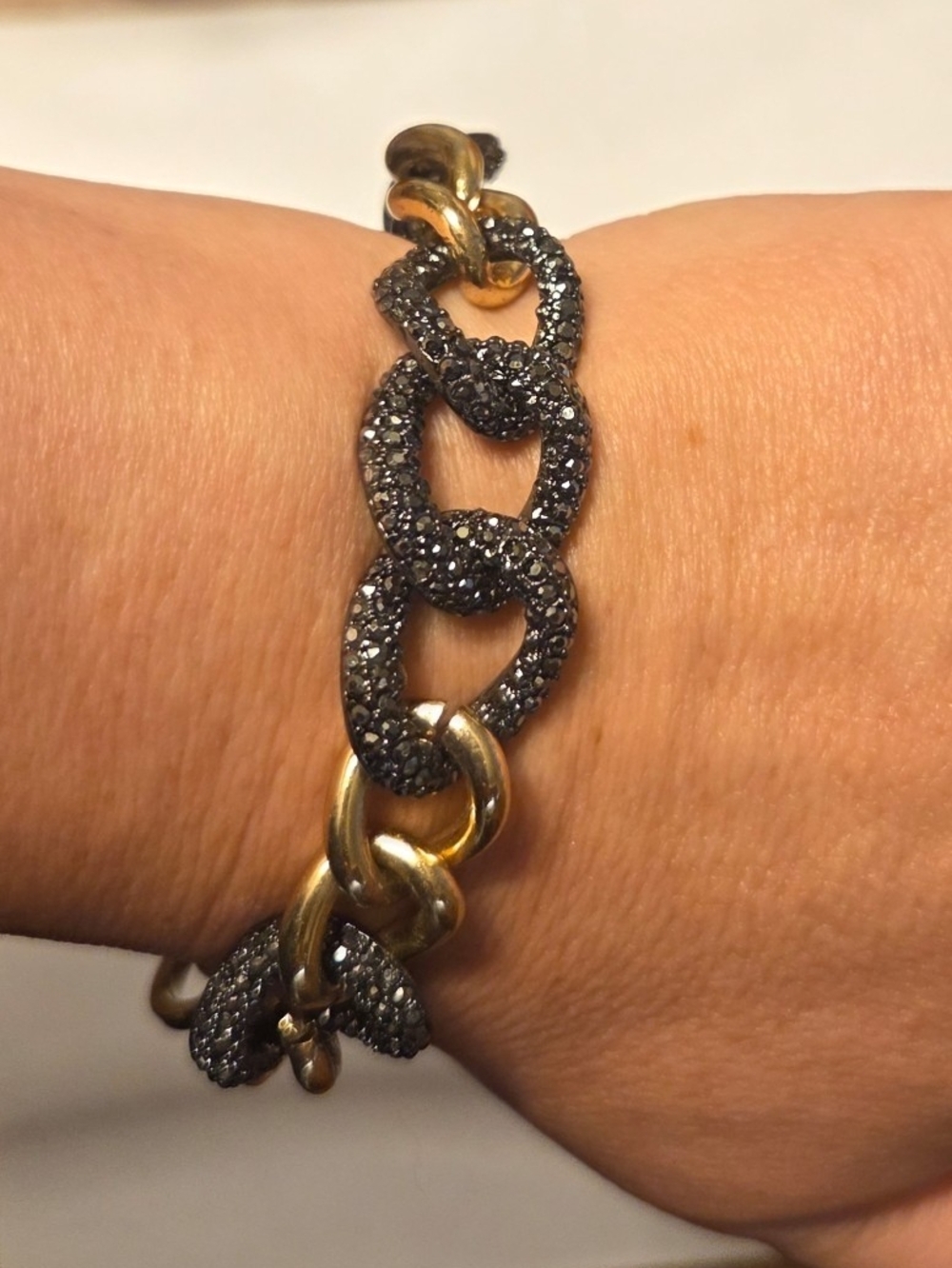Jennifer Lopez Gold and Black Pave Link Bracelet